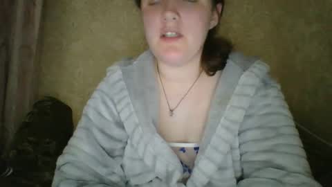 skyressie333 online show from 10/20/25, 06:52