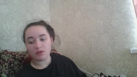 skyressie333 online show from 10/29/25, 06:59