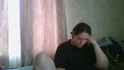 skyressie333 online show from 11/10/25, 06:23