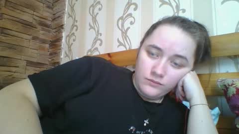 skyressie333 online show from 02/22/26, 06:57