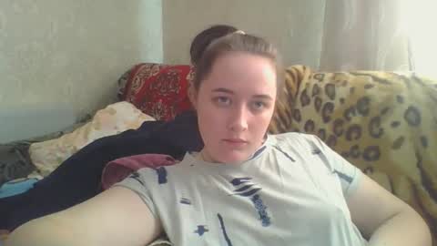 Snapshot of skyressie333 chatting on 03/19/26, 07:45 skyressie333 online show from 03/19/26, 07:45