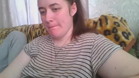 Snapshot of skyressie333 chatting on 03/25/26, 12:22 skyressie333 online show from 03/25/26, 12:22