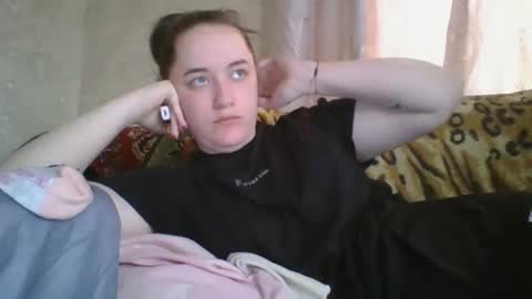 Snapshot of skyressie333 chatting on 04/03/26, 04:54 skyressie333 online show from 04/03/26, 04:54