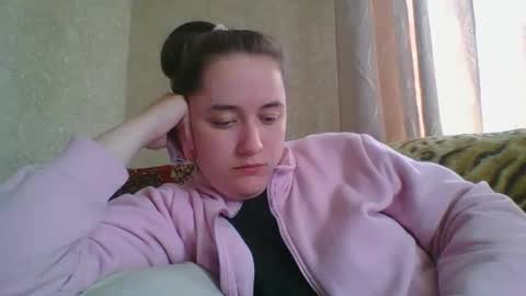 Snapshot of skyressie333 chatting on 04/20/26, 06:27 skyressie333 online show from 04/20/26, 06:27