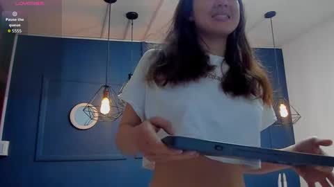 Sky online show from 11/17/25, 01:28