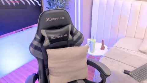 abby online show from 03/27/26, 02:06