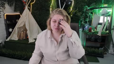 Slada Deew online show from 01/30/25, 09:04