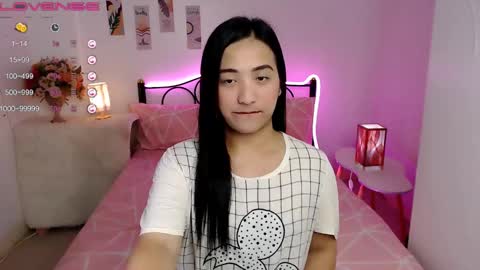 Queen Cyrine online show from 12/20/24, 01:00