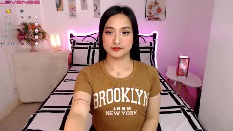 Queen Cyrine online show from 02/05/25, 02:40