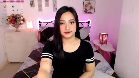 Queen Cyrine online show from 02/19/25, 01:08