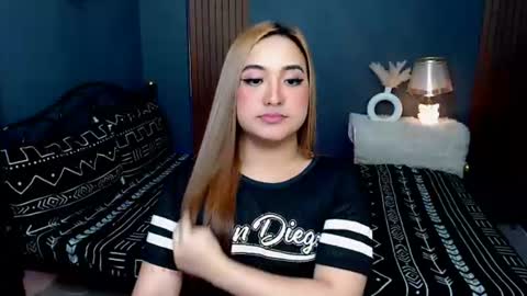 Snapshot of slave_amanda69 chatting on 07/21/26, 05:10 Queen Cyrine online show from 07/21/26, 05:10