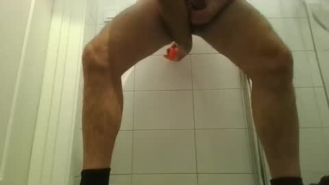 Snapshot of slavedaddy09 chatting on 03/10/25, 08:15 slavedaddy09 online show from 03/10/25, 08:15