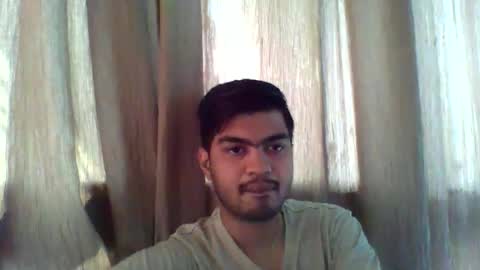 Snapshot of slavesj18 chatting on 11/30/25, 07:45 Add me on hangout sjcool1998 online show from 11/30/25, 07:45