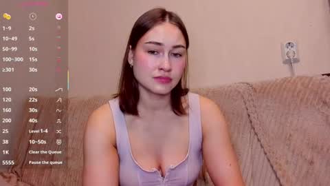 Snapshot of sleeeepy_af chatting on 06/20/26, 11:18 Alice online show from 06/20/26, 11:18