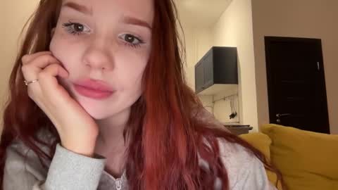 Snapshot of sleepycode002 chatting on 12/11/24, 09:34 JoO online show from 12/11/24, 09:34