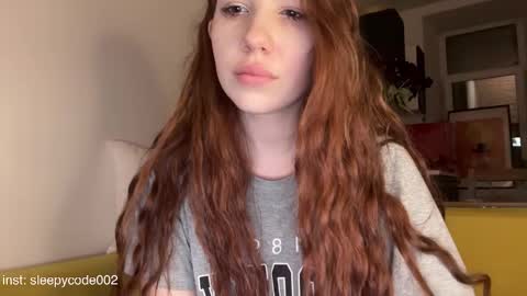 Snapshot of sleepycode002 chatting on 01/10/25, 12:06 JoO online show from 01/10/25, 12:06