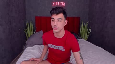 Slendy online show from 02/19/26, 02:24