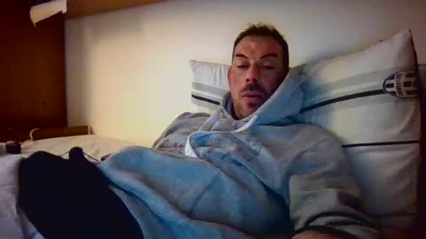 slevin online show from 01/05/25, 03:13