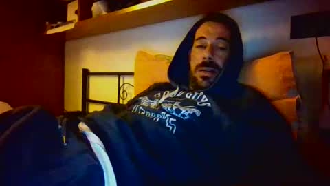 slevin online show from 11/23/25, 04:29