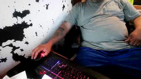 slickwill2391 online show from 06/09/26, 12:55