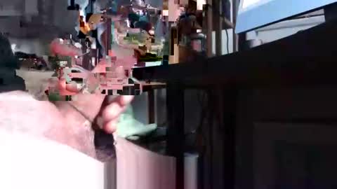 Snapshot of sliderguy699 chatting on 12/07/24, 01:47 sliderguy699 online show from 12/07/24, 01:47