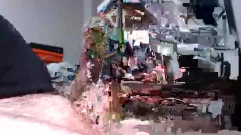 Snapshot of sliderguy699 chatting on 01/07/25, 01:06 sliderguy699 online show from 01/07/25, 01:06