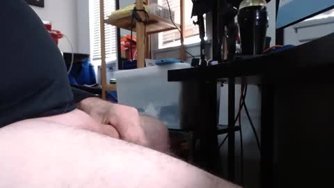 Snapshot of sliderguy699 chatting on 02/09/25, 09:17 sliderguy699 online show from 02/09/25, 09:17