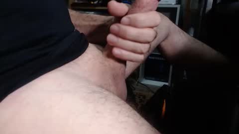 Snapshot of sliderguy699 chatting on 11/21/25, 10:25 sliderguy699 online show from 11/21/25, 10:25