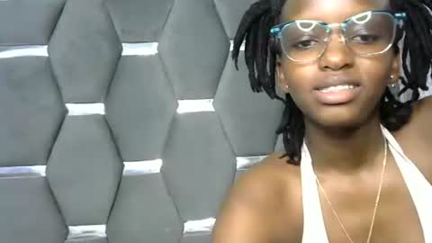 cutie online show from 11/07/25, 11:16