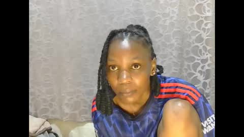 Snapshot of slim_girl01 chatting on 05/08/26, 05:18 slim_girl01 online show from 05/08/26, 05:18