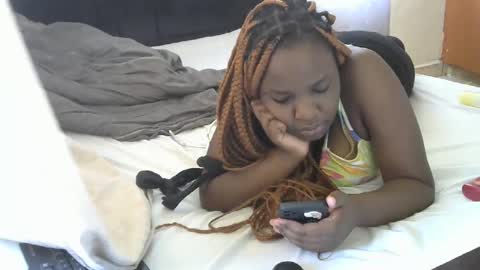 Snapshot of slim_joy chatting on 02/15/25, 08:00 slim_joy online show from 02/15/25, 08:00