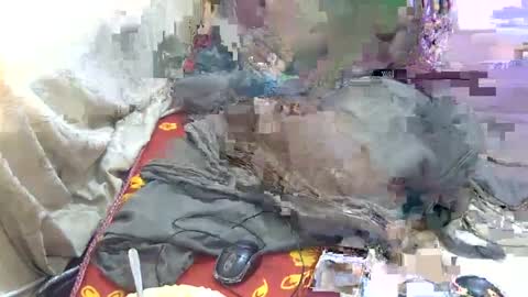 Snapshot of slim_joy chatting on 02/21/25, 06:18 slim_joy online show from 02/21/25, 06:18