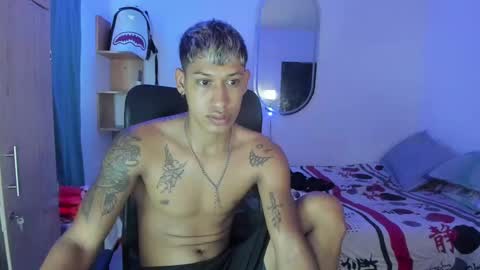 Snapshot of slim_master12 chatting on 02/19/25, 05:27 slim_master12 online show from 02/19/25, 05:27