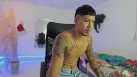 slim_master12 online show from 12/13/25, 11:10