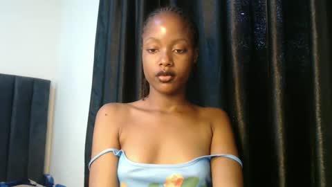 Snapshot of slim_perry chatting on 02/08/26, 09:34 perry online show from 02/08/26, 09:34