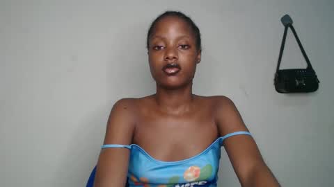 Snapshot of slim_perry chatting on 03/08/26, 06:01 perry online show from 03/08/26, 06:01