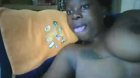 Snapshot of slim_petite_ebony chatting on 07/15/26, 09:53 slim_petite_ebony online show from 07/15/26, 09:53