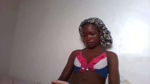 slimdiva online show from 10/21/25, 04:46