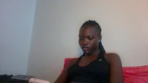 Snapshot of slimdiva chatting on 11/19/25, 01:49 slimdiva online show from 11/19/25, 01:49