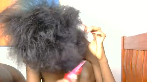 slimdoll2 online show from 07/07/26, 11:47