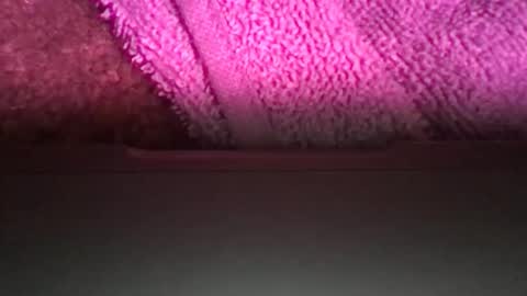 slimedge1243 online show from 11/22/25, 06:45