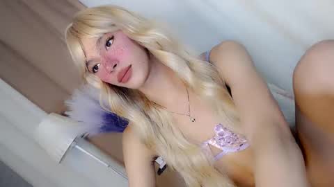 Pat online show from 09/18/25, 06:43