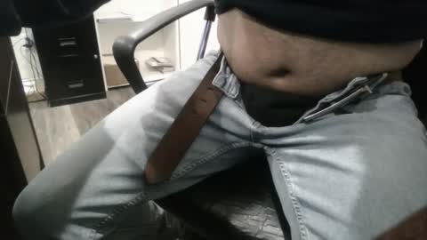 Snapshot of slimjimorange9 chatting on 10/30/25, 12:34 slimjimorange9 online show from 10/30/25, 12:34