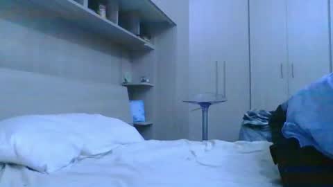 SlimTeaser089 online show from 04/26/26, 12:36