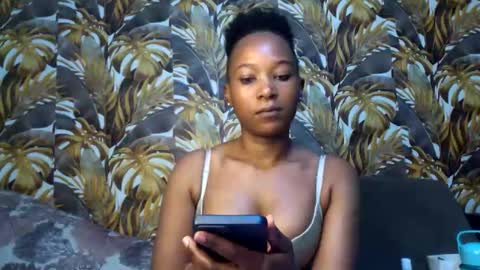 slimy_baiby online show from 10/05/25, 06:23