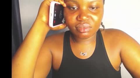 Snapshot of slimy_cunt chatting on 11/22/25, 09:36 Jemila online show from 11/22/25, 09:36