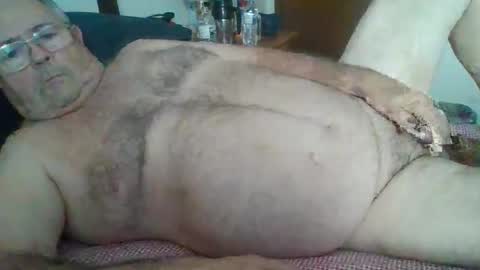 slippery_duck online show from 11/03/25, 07:48