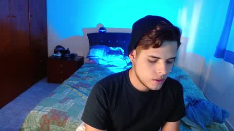 Snapshot of slogan_30 chatting on 12/03/24, 09:23 Logan online show from 12/03/24, 09:23