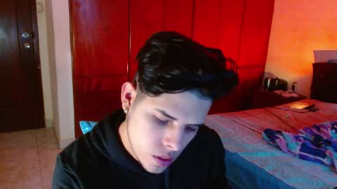 Snapshot of slogan_30 chatting on 01/17/25, 10:12 Logan online show from 01/17/25, 10:12