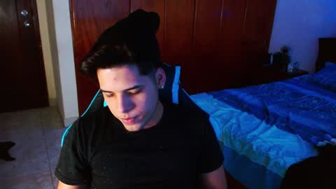 Snapshot of slogan_30 chatting on 02/07/25, 06:24 Logan online show from 02/07/25, 06:24